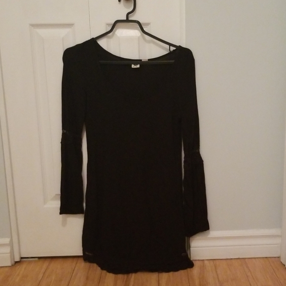 Romantic black dress π€